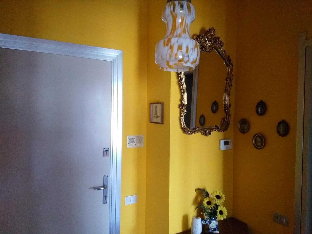Condominio Ariazzurra S. Bart. San Bartolomeo Al Mare Exteriér fotografie